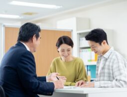 年代別で考える！20代・30代・40代それぞれに必要な保険とは？